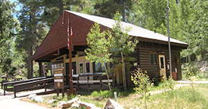 Visitors_AK